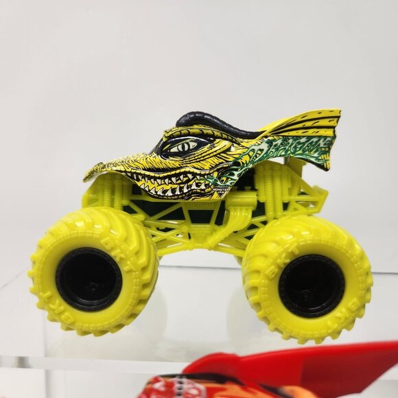 Lot of (6) Monster Jam Monster Trucks 1/64 (m) - Picture 3 of 8